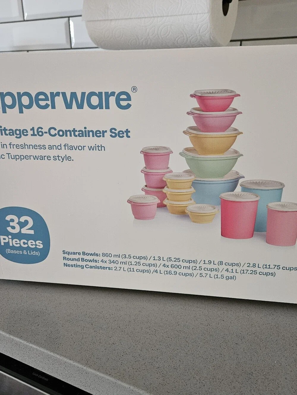 New In box Tupperware Heritage Collection 32 Piece Food Storage Container Set